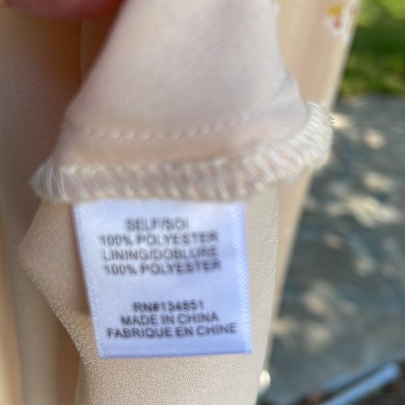 🌺 WAYF; Beautiful Mini Peach Floral Sleeveless Dress in Misses Sz. Extra Small! - Picture 10 of 12